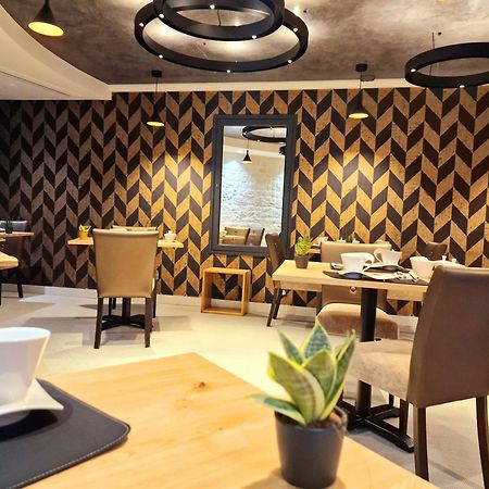 Logis Auberge De La Riviere Les Velluire-sur-Vendee Ngoại thất bức ảnh